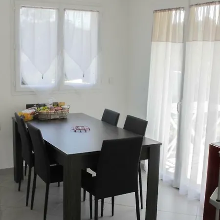 Jolie Mini-villa 70 M2 度假居 *