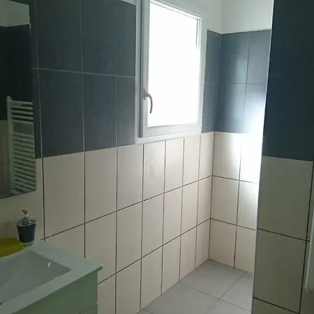 Jolie Mini-villa 70 M2 维琪奥港